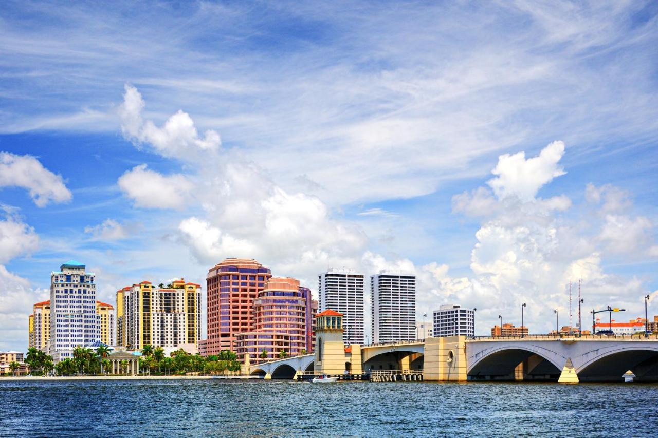 Breezy Ocean Escape Vila Lake Worth Beach Exterior foto